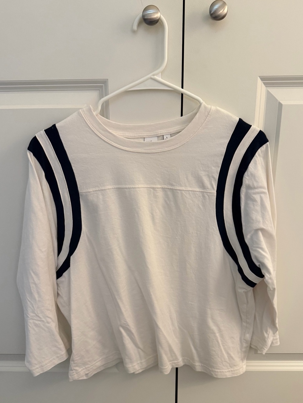 Aritzia Tshirt